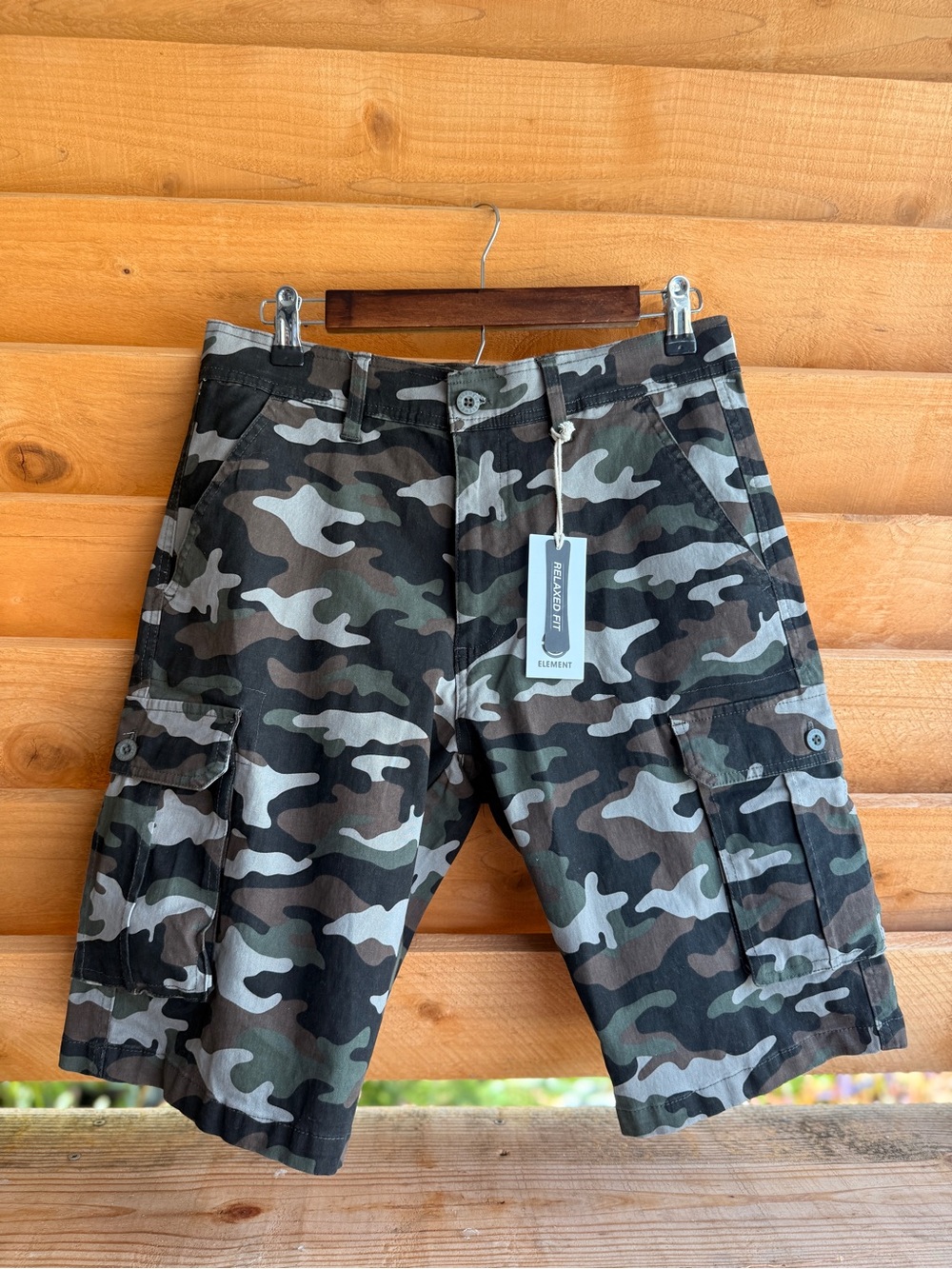 Element Men's modern casual Flex Camo Cargo Shorts in Green & Black size 30 NWT